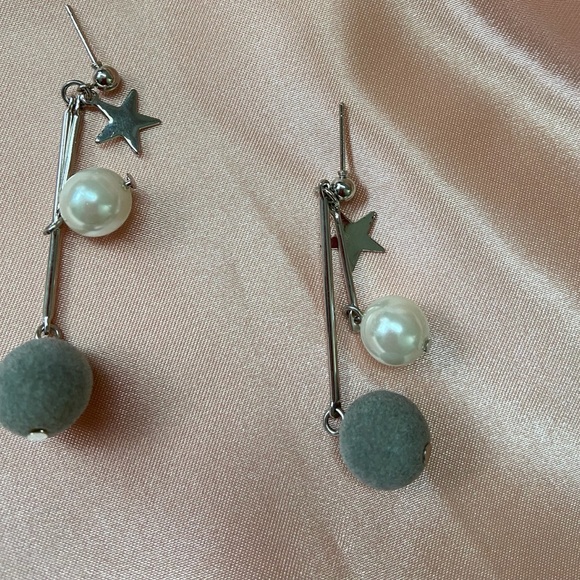 Star Pearl Cute Earrings - Picture 5 of 5